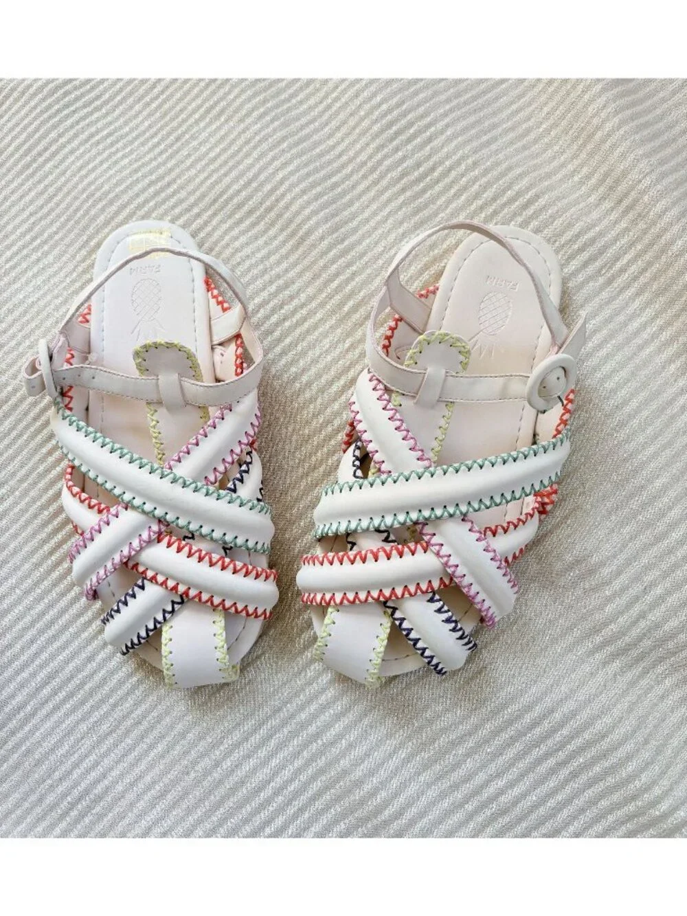 Farm Rio Zigzag Stitch Sandals US 9 New